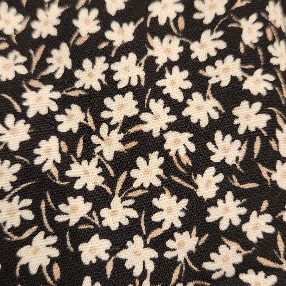 Top - Picture 4 of 7